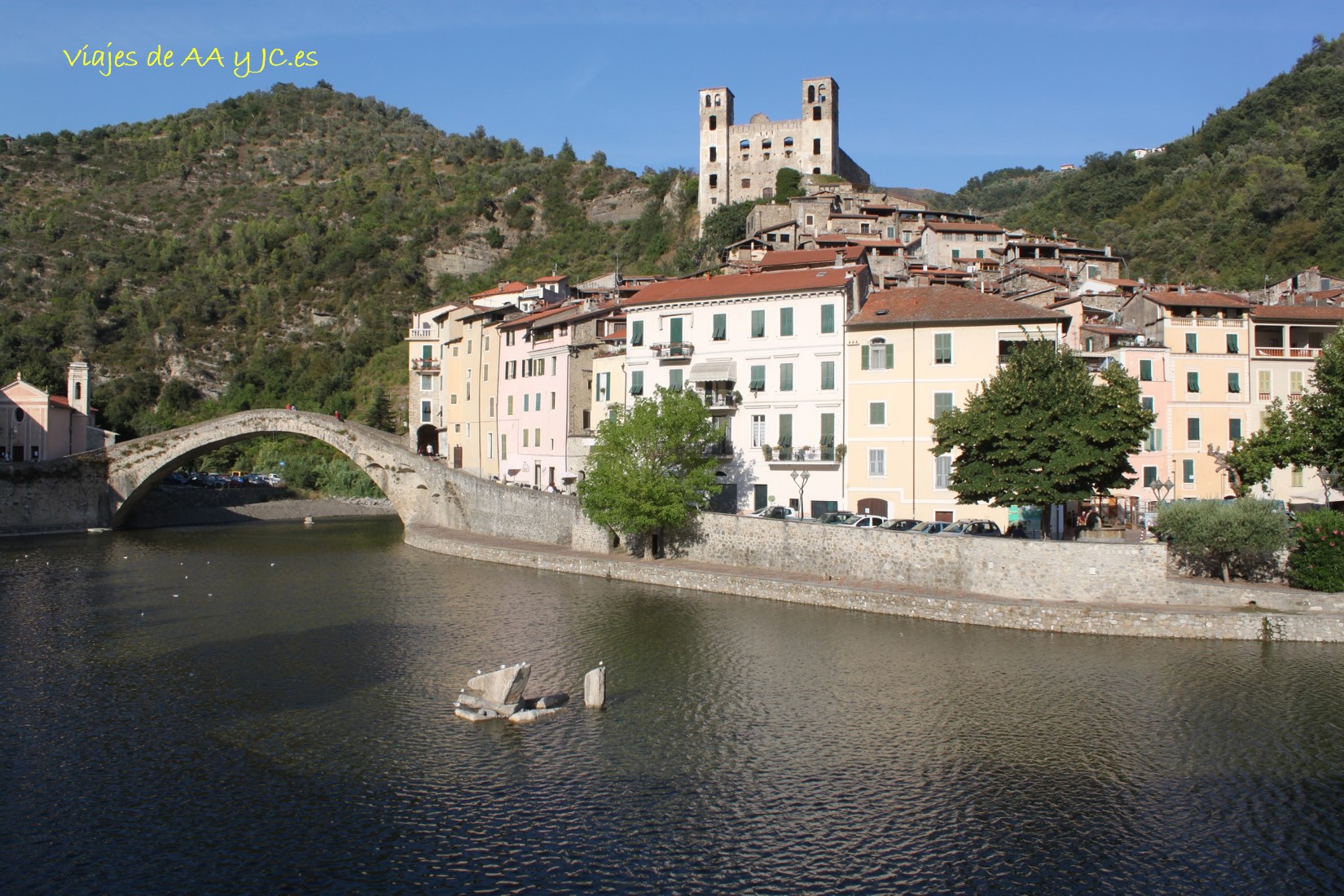 Dolceacqua, Uno De Los Pueblos Más Bonitos De Italia. – Viajes De AA Y JC